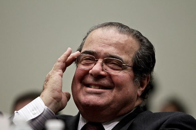Preminuo Antonin Scalia