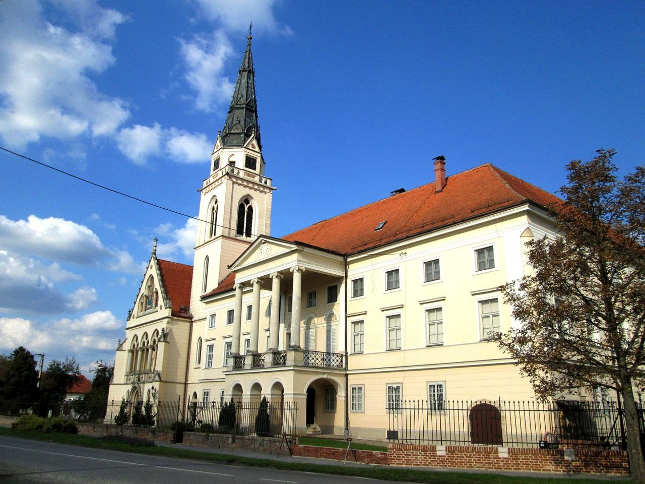Grkokatolička katedrala Svetog Trojstva u Križevcima/Foto: Fraxinus, CC BY-SA 4.0/Wikimedia Commons
